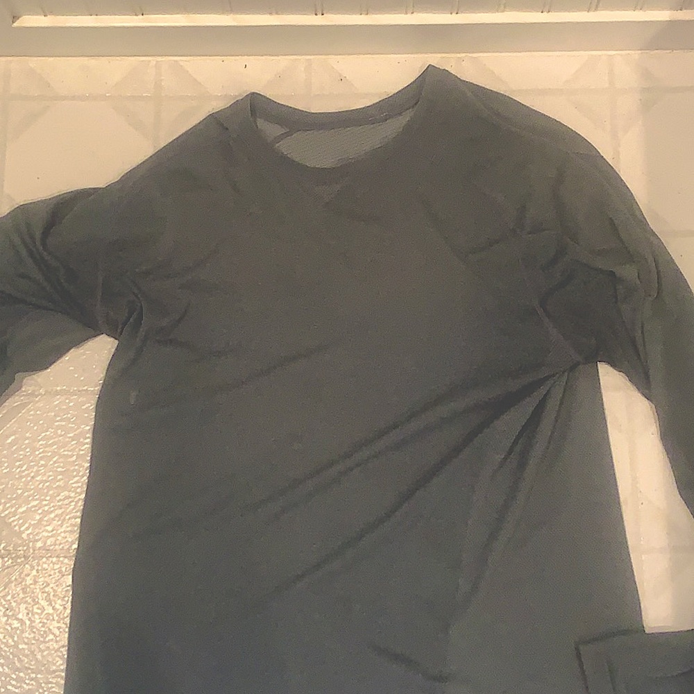 Men’s lululemon long sleeve